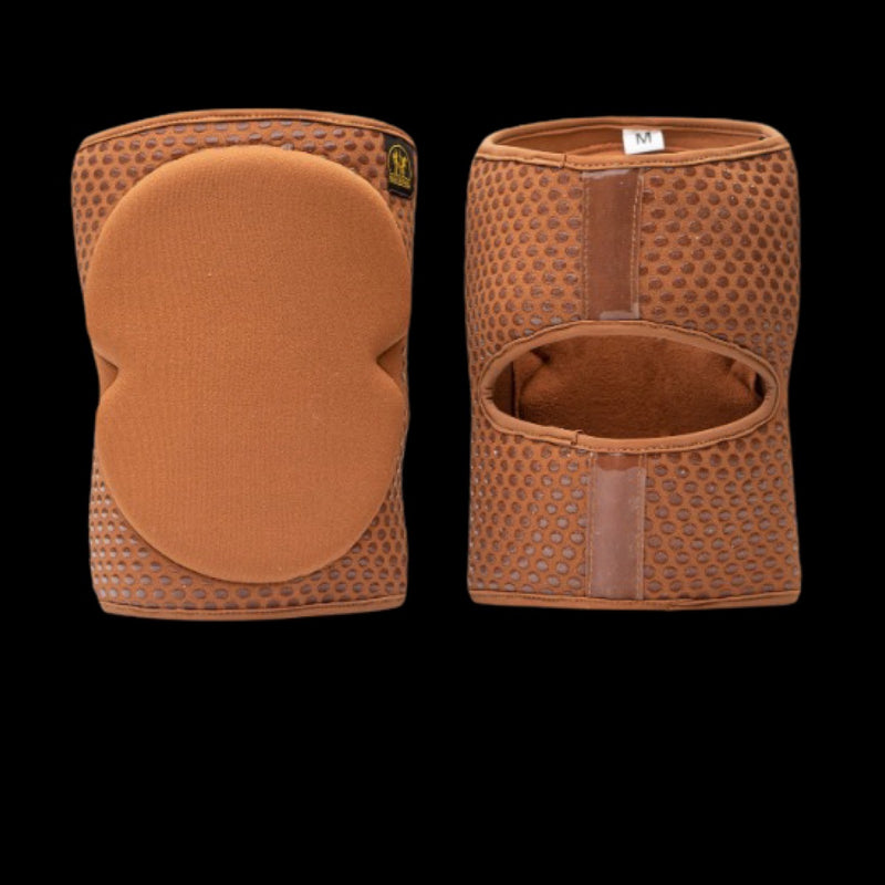 Knee pads with drip dots