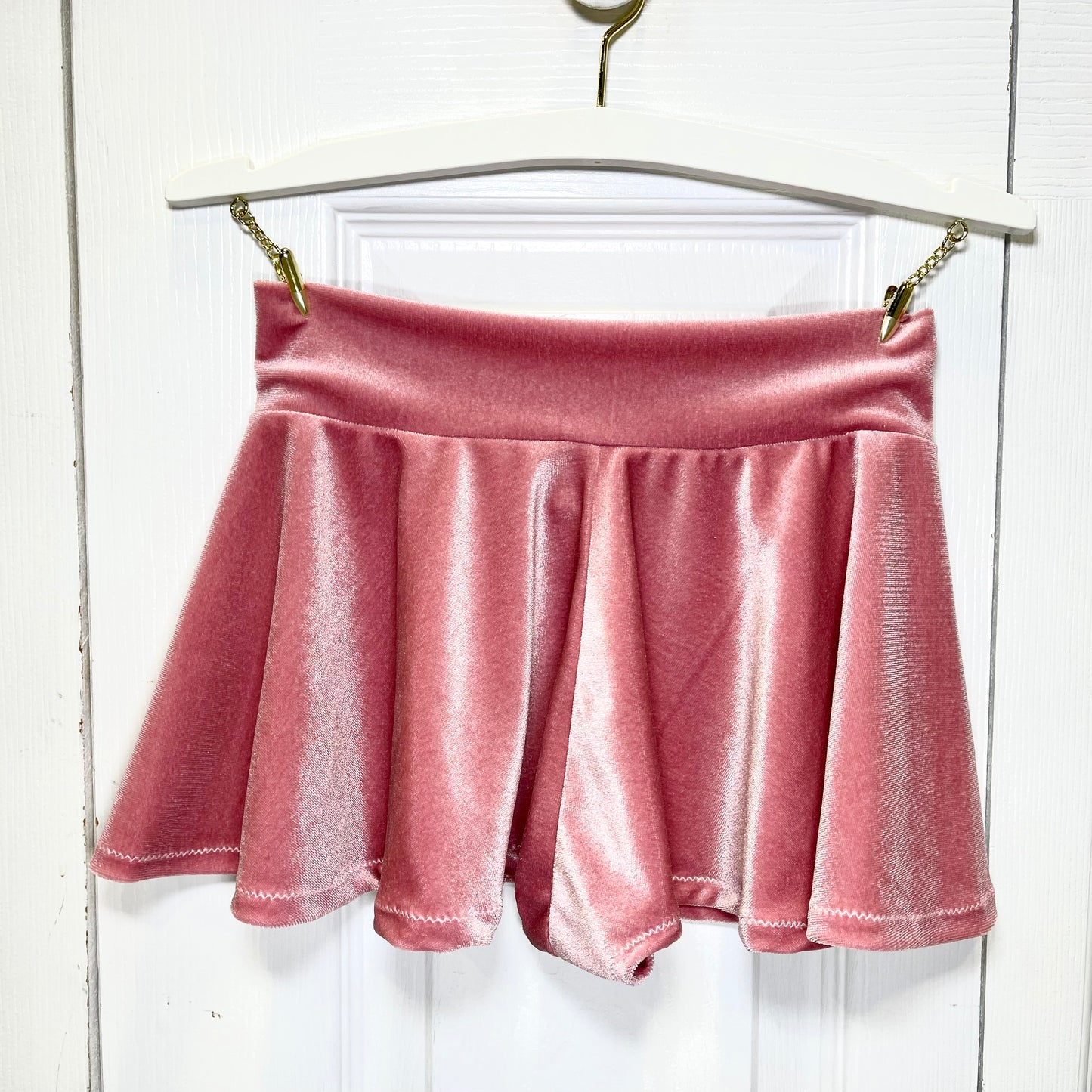 Essential Shorties - Plush