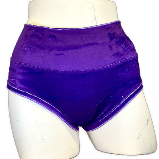 Pole Shorts (High Waist)